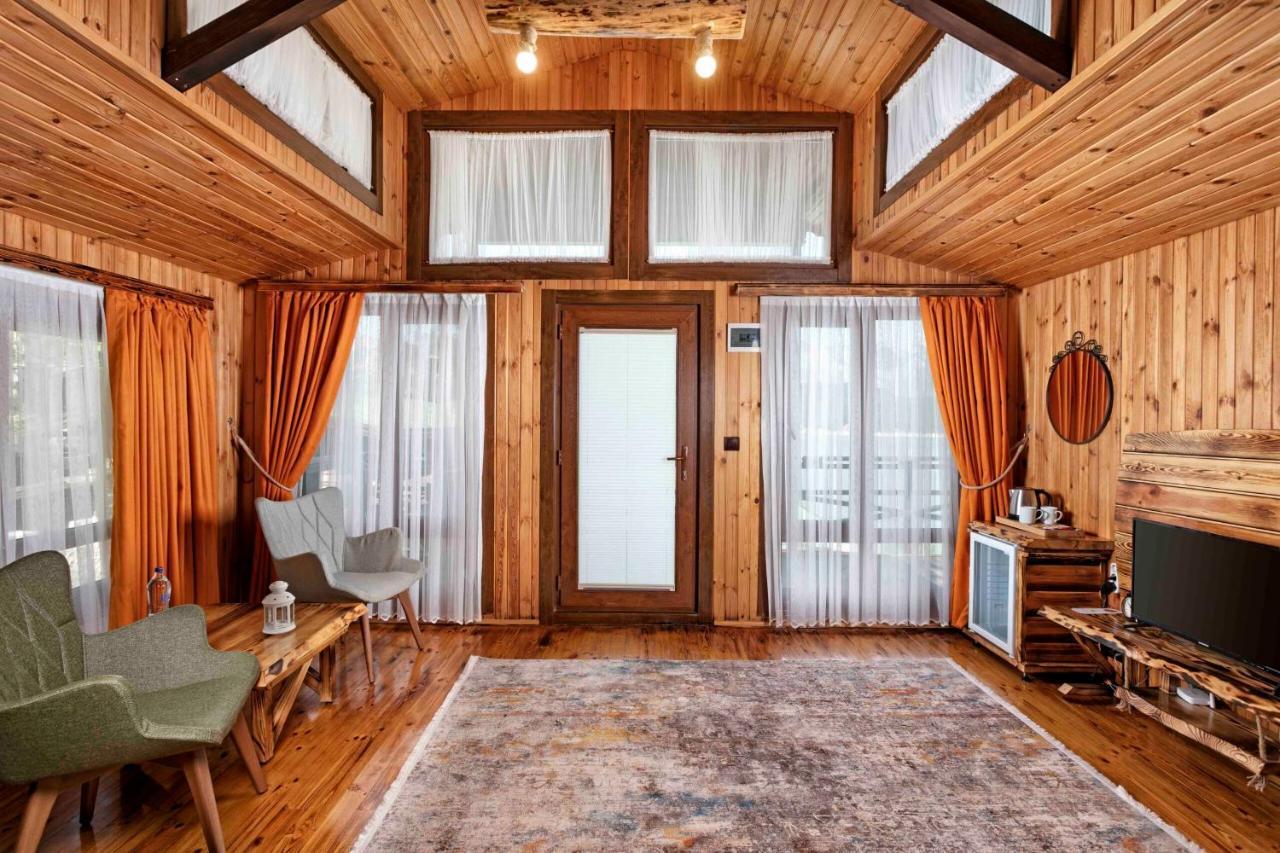 Hotel Botanik Goel Evleri Bucak Exterior foto