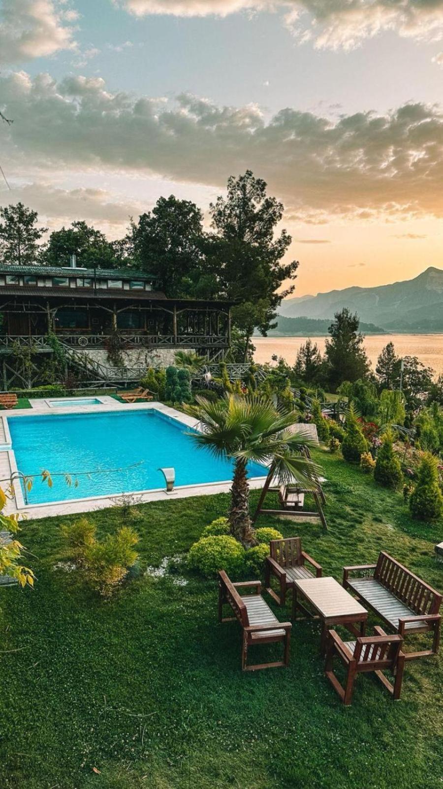 Hotel Botanik Goel Evleri Bucak Exterior foto